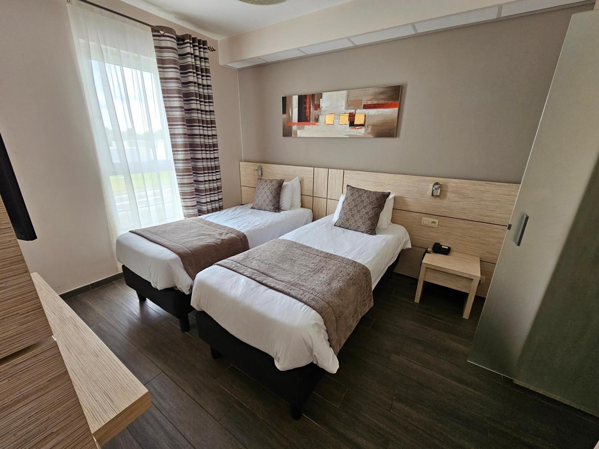 Ibis Styles Charleroi Airport Aero 44 Hotel Luaran gambar