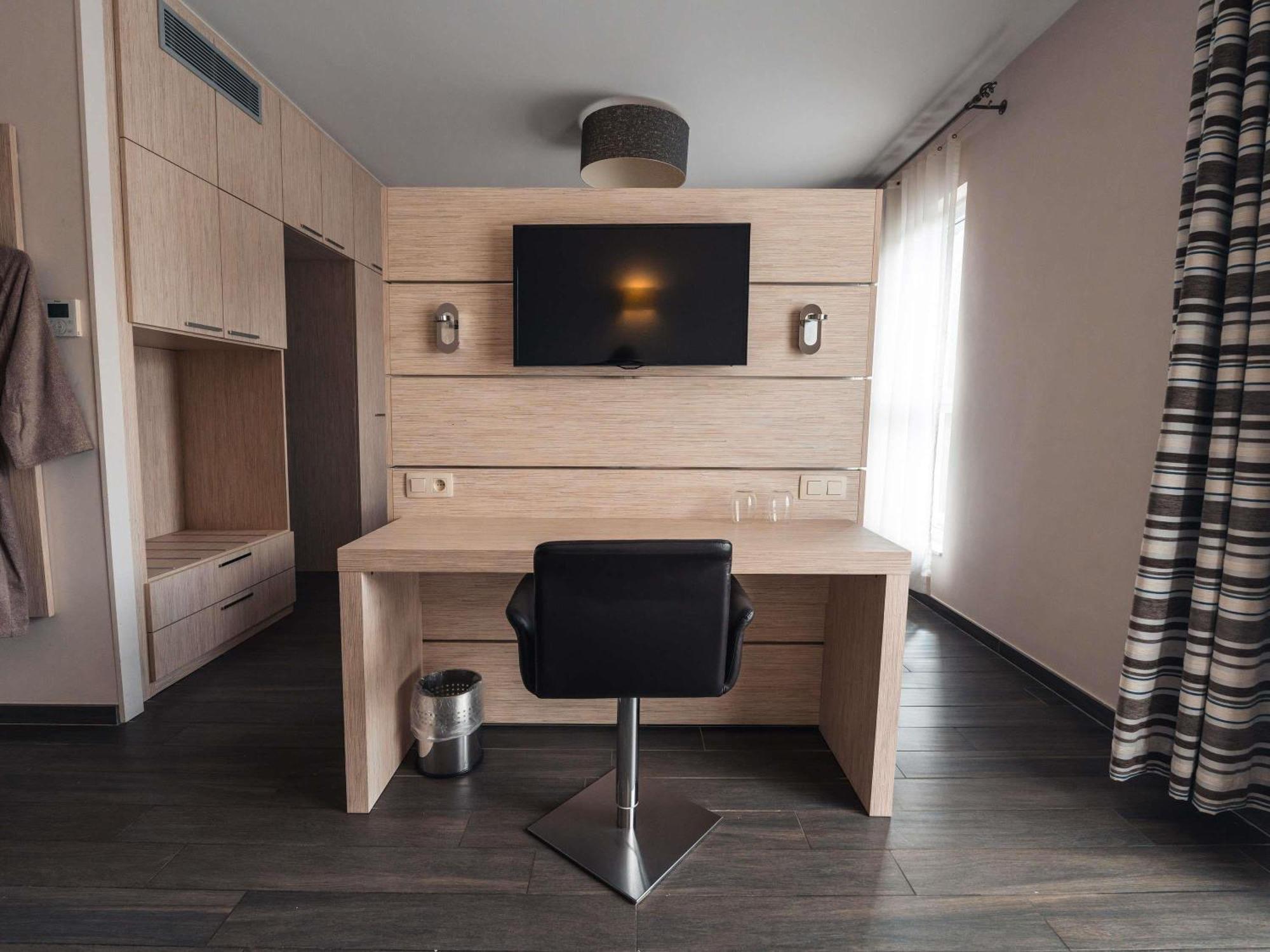 Ibis Styles Charleroi Airport Aero 44 Hotel Luaran gambar