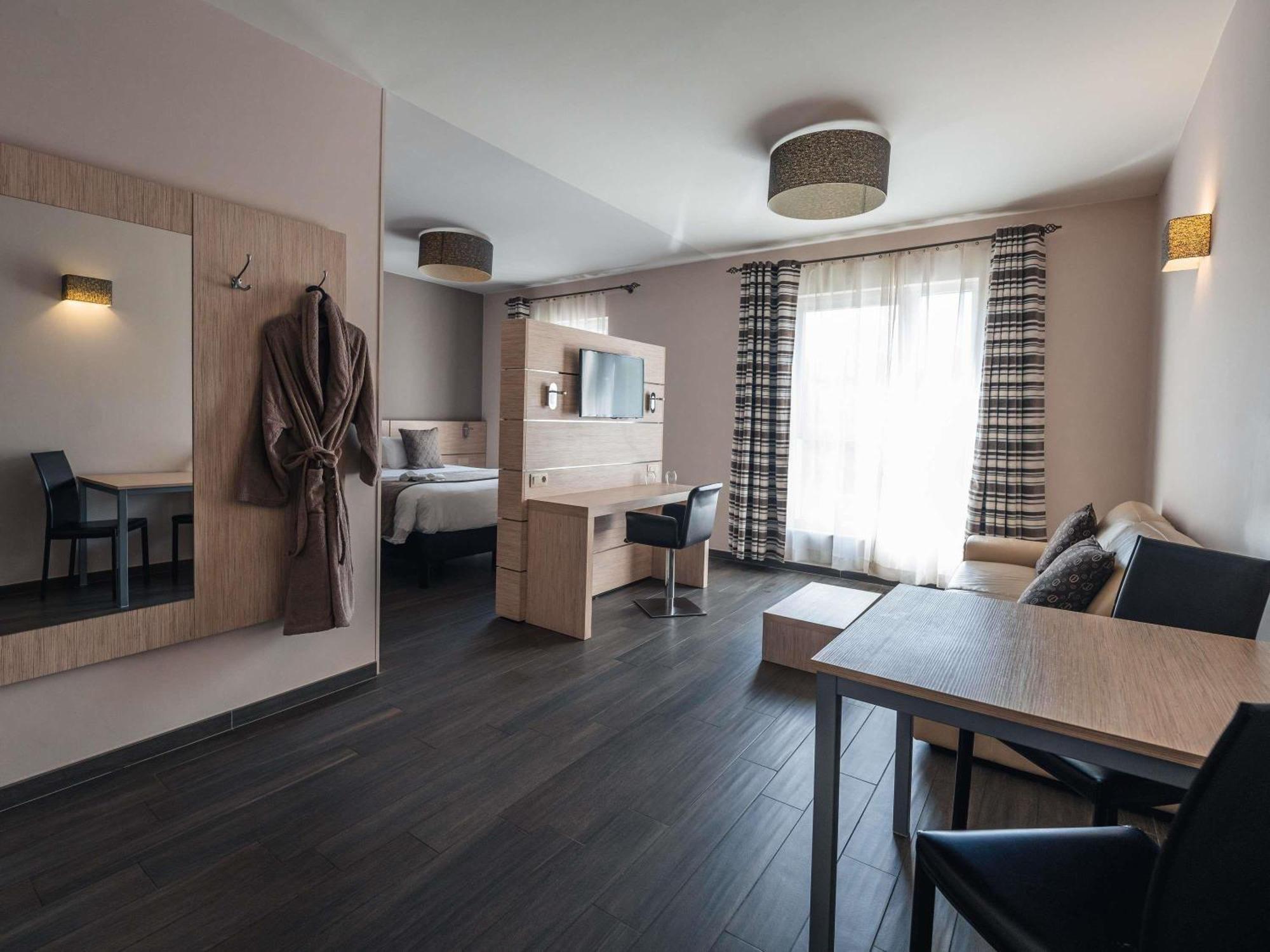 Ibis Styles Charleroi Airport Aero 44 Hotel Luaran gambar